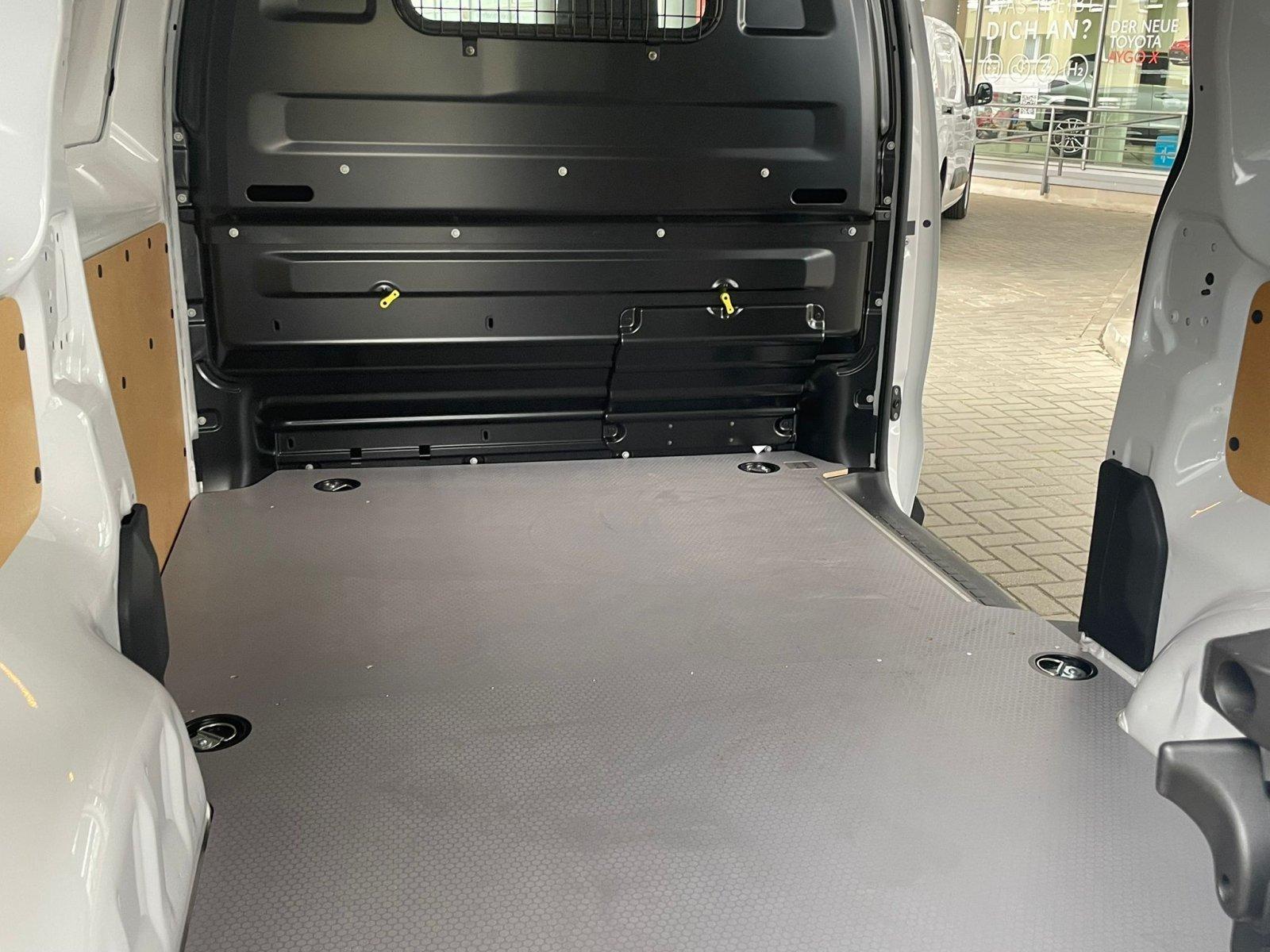 Toyota Proace Electric   Meister