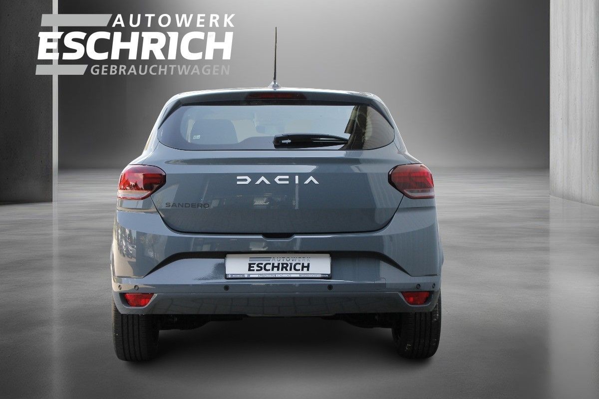 Fahrzeugabbildung Dacia Sandero Expression TCe 90