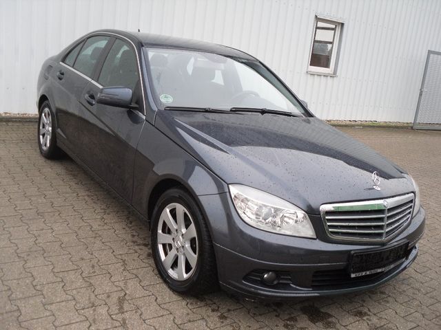 Mercedes-Benz C180 Kompressor-Automatik-PDC-Sitzheizung-1 Hand