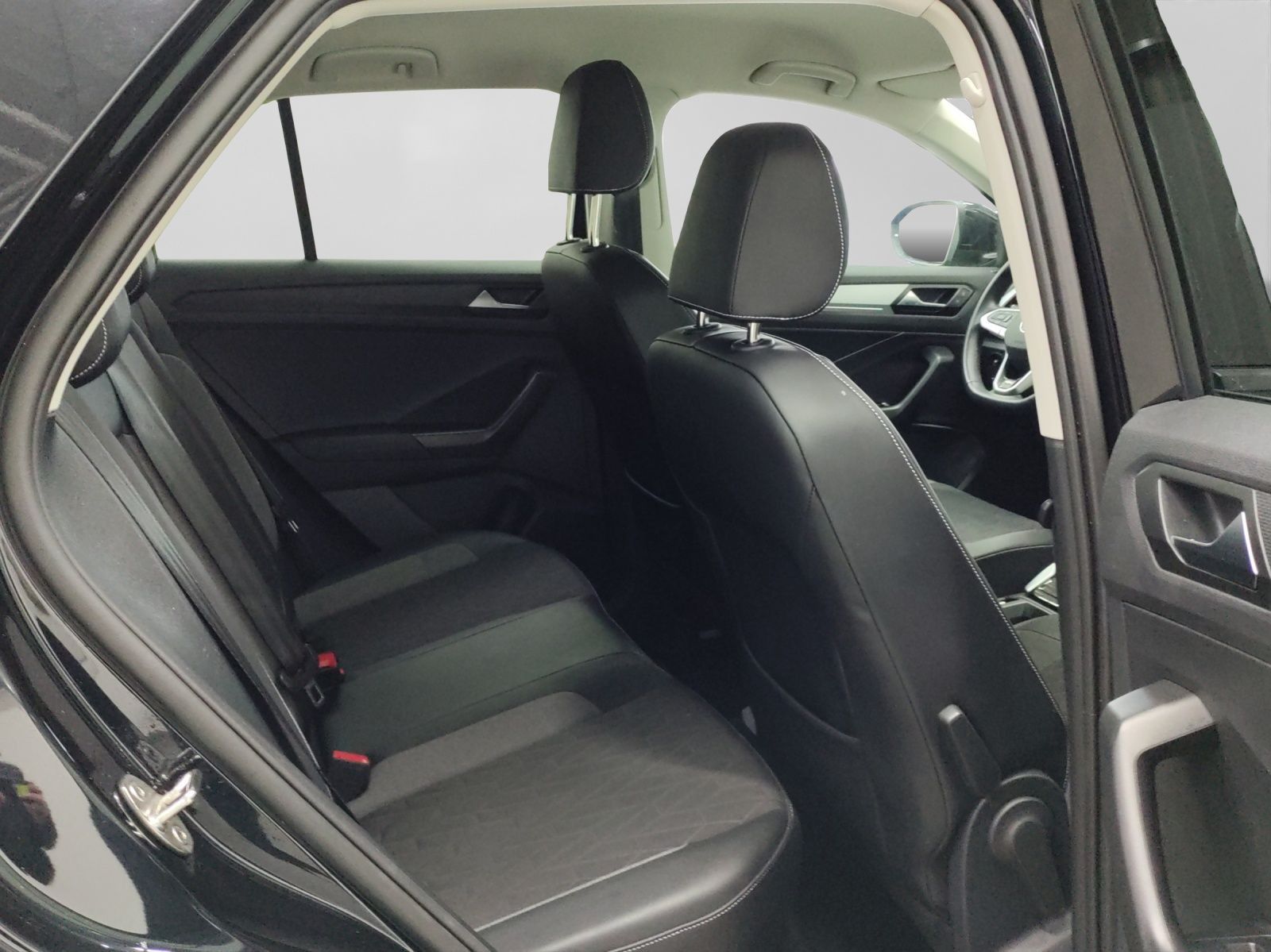 Volkswagen T-Roc - Bild 6