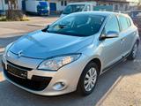 Renault Megane III Lim. 5-trg. Expression*Klima*1.Hand! - Renault Megane Expression mit Benzin-Antrieb