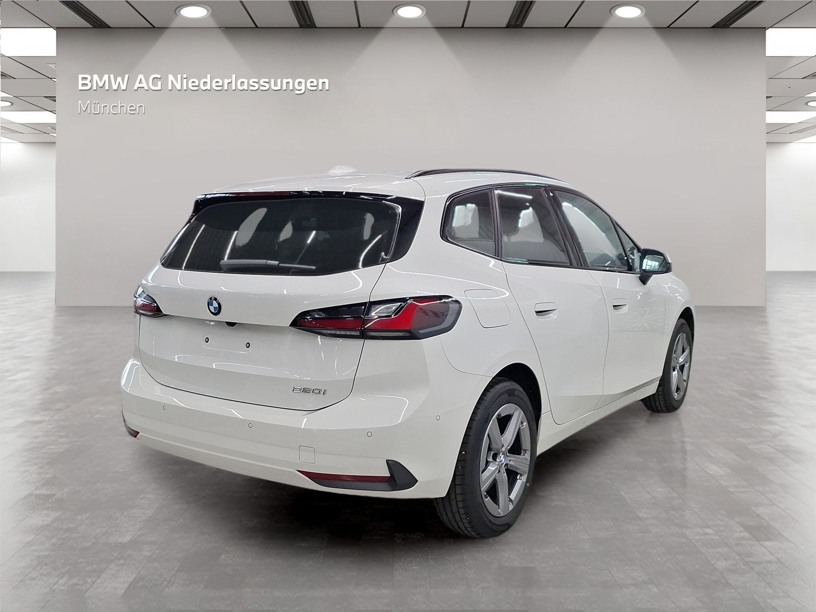 BMW 220 Active Tourer - Bild 4