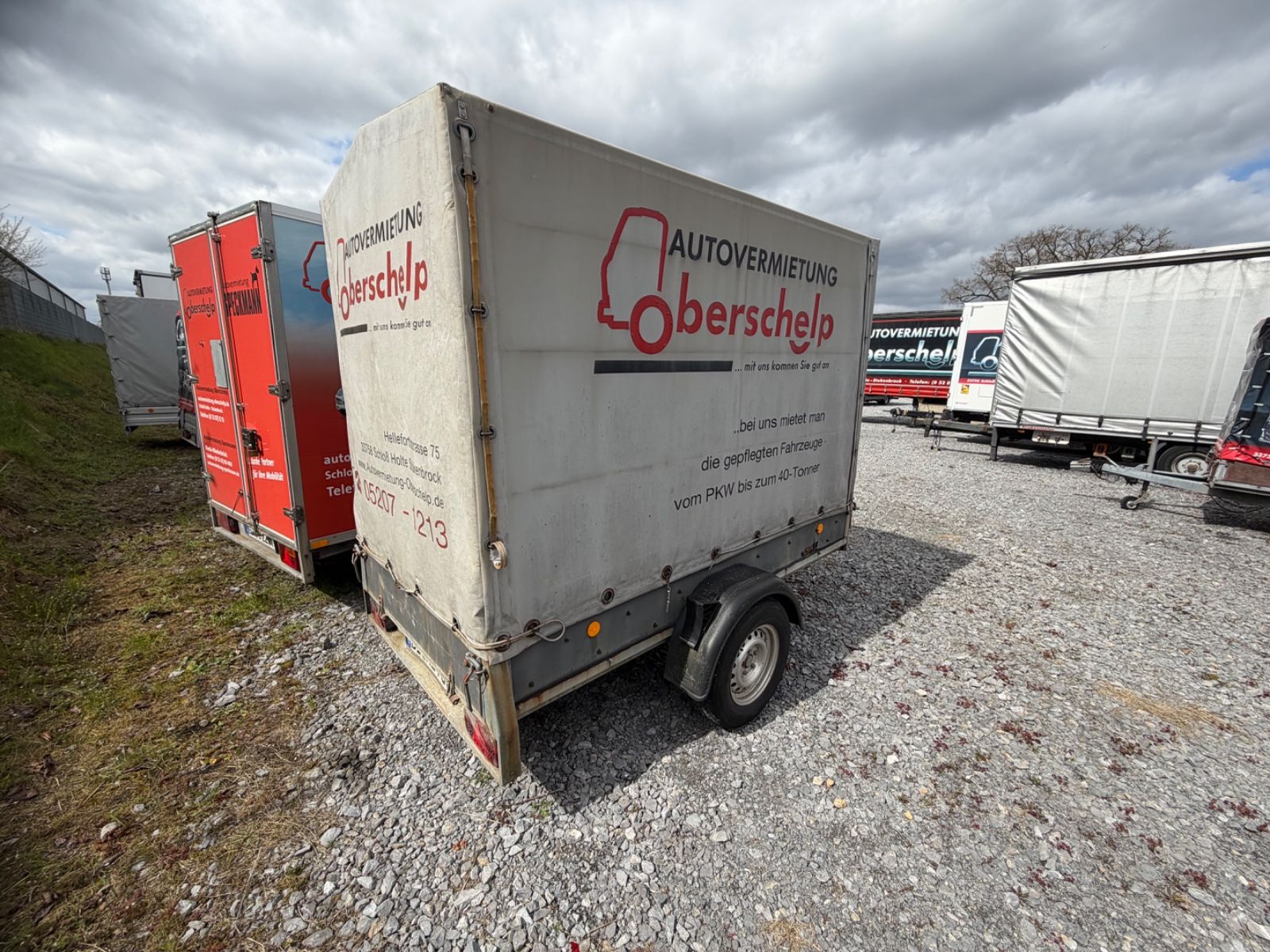 Fahrzeugabbildung Böckmann HB3 Planenanhänger