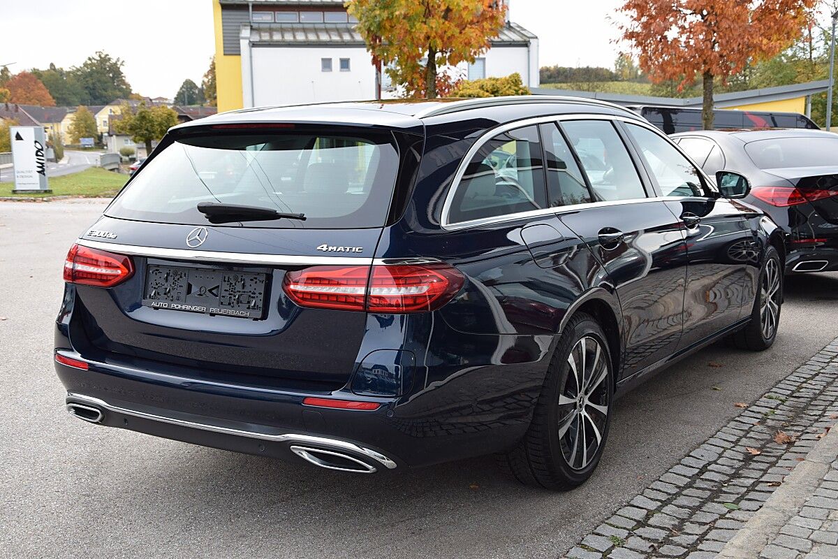 Mercedes-Benz E 300 de Avantgarde 4Matic *Rückfahrkamera*Am... imagem 3