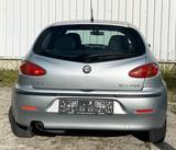Alfa Romeo 147 1.6 16V T.Spark / Tüv / 1.Hand - Alfa Romeo 147 aus 2002