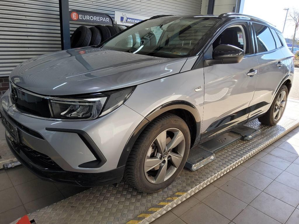 Image of Opel Grandland (X)