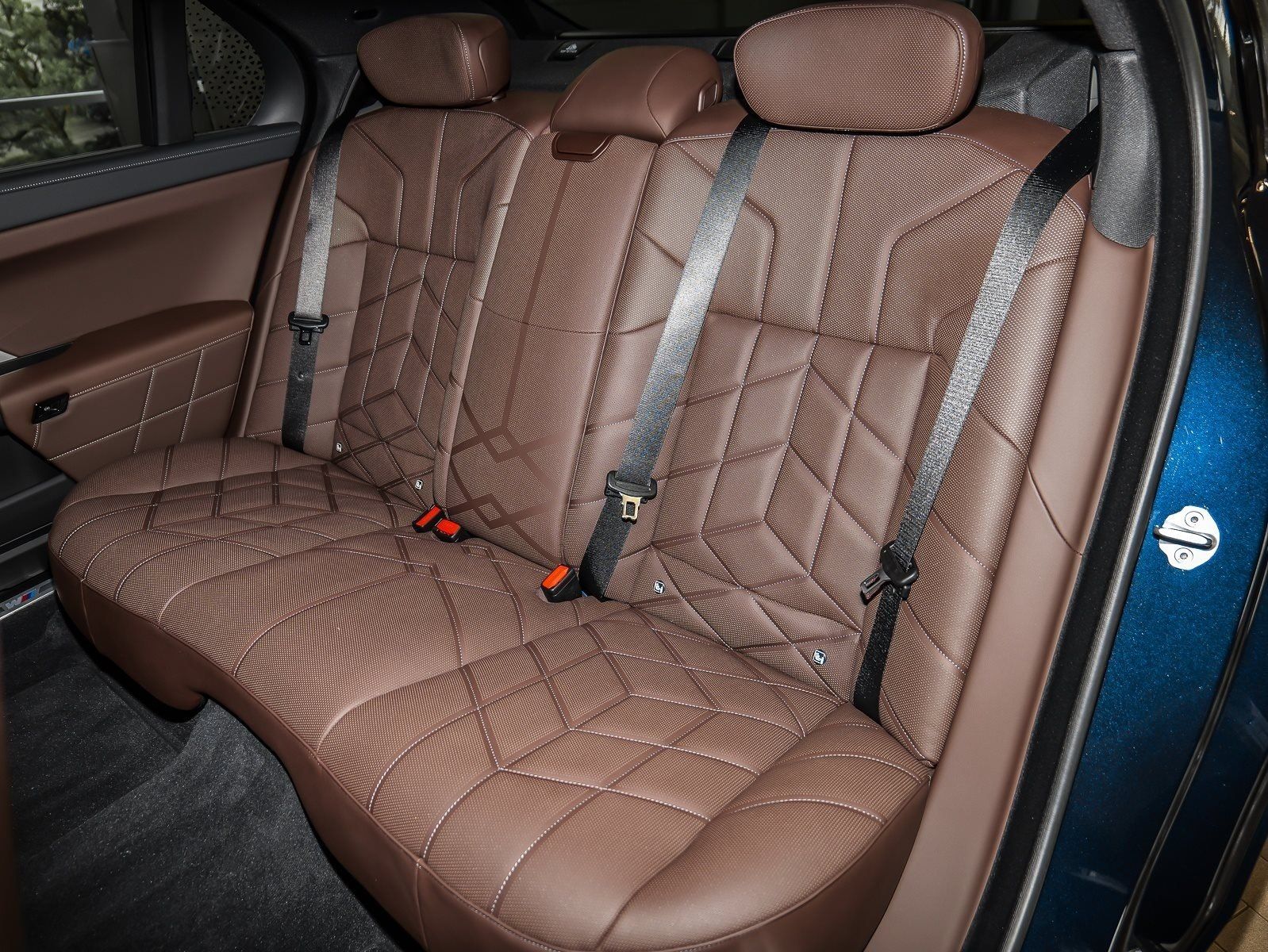 BMW M760 - Bild 18