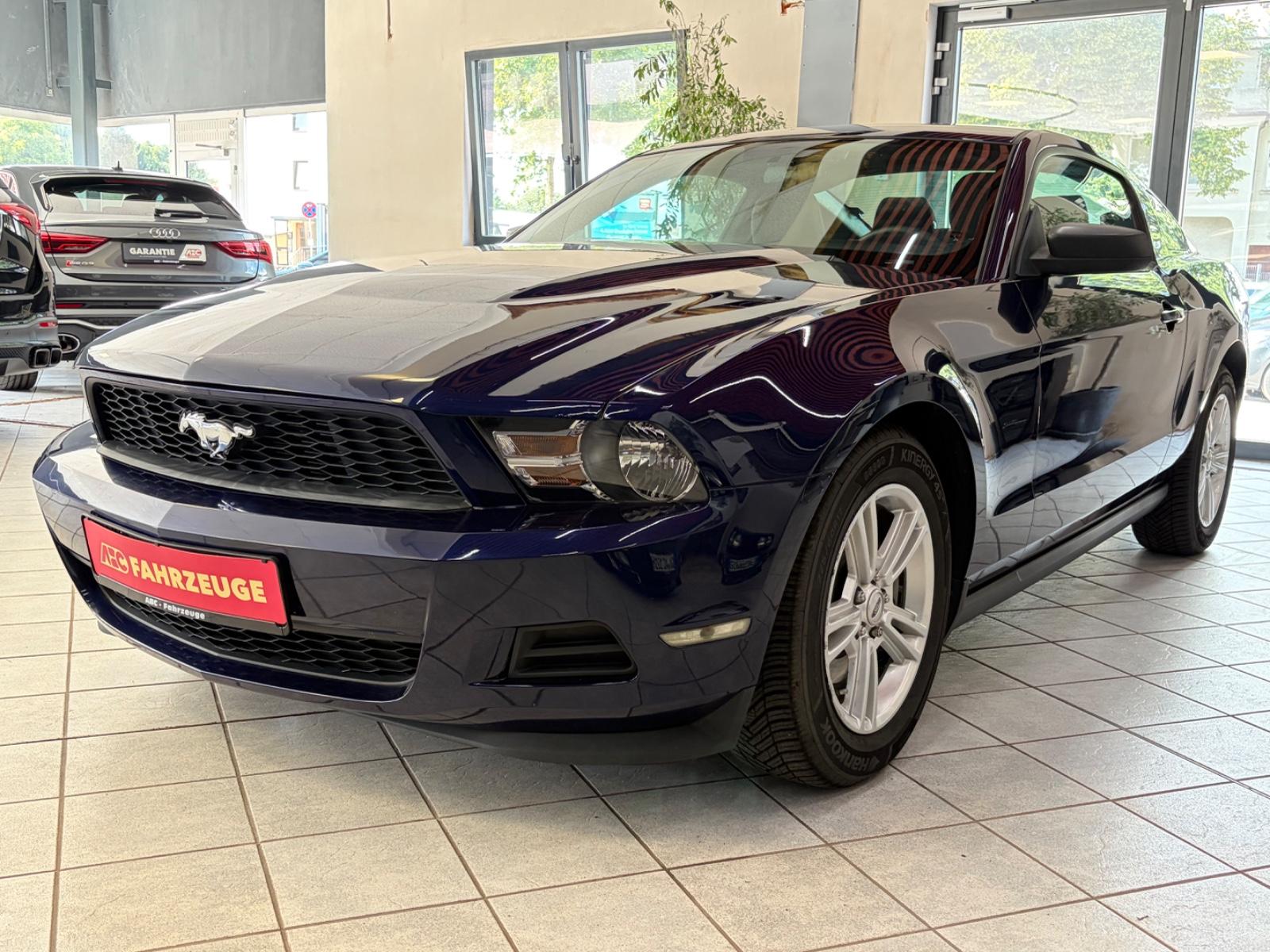 Ford Mustang 3.7 V6 305ch BVM - 2 ème main - Carnet entretien - CT récent - Régulateur