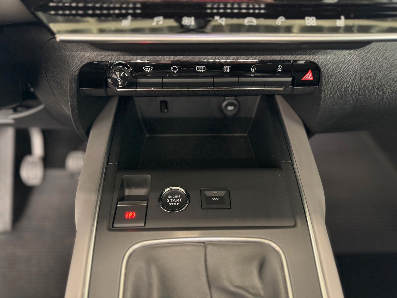 Fahrzeugabbildung Citroën C5 Aircross 1.2 130 Feel   "DAB 19"-LM Tempomat"