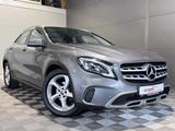 Mercedes-Benz GLA 200 Urban°PDC°AHK°Pano°FSE°Navi°Shzg°DAB°LED - gebrauchte Mercedes-Benz GLA 200 aus dem Jahr 2019