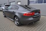 Jaguar XE R-Sport AWD NAV Leder Kamera - Jaguar in Leipzig