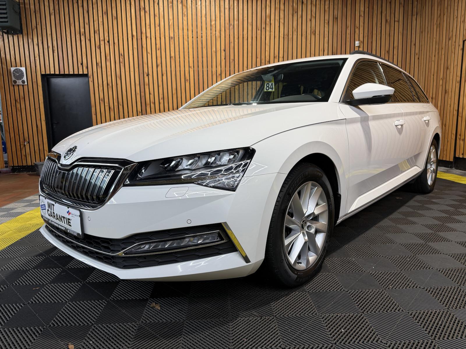 Skoda Superb Combi TSI iV DSG *Navi*Virt*Kam*Kessy*DCC