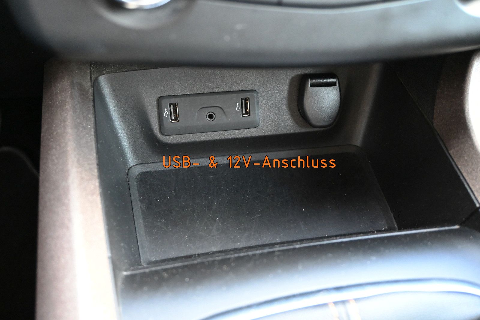 Fahrzeugabbildung Renault Kadjar ENERGY 1,2 TCe 130 XMOD °AHK°NAVI°KEYLESS