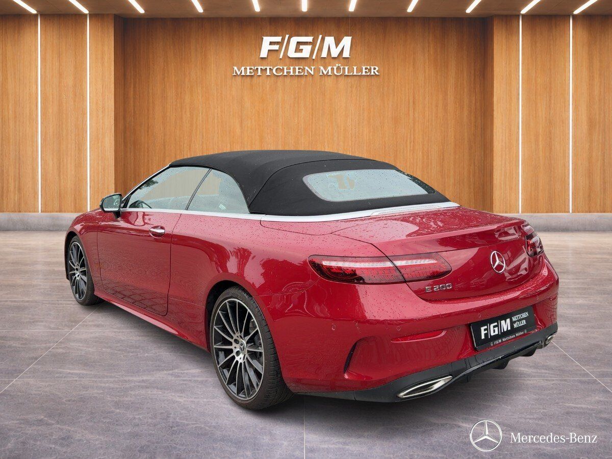 Mercedes-Benz E 200 Cabrio AMG 360 Night DISTR STANDHZG BURMES foto 2