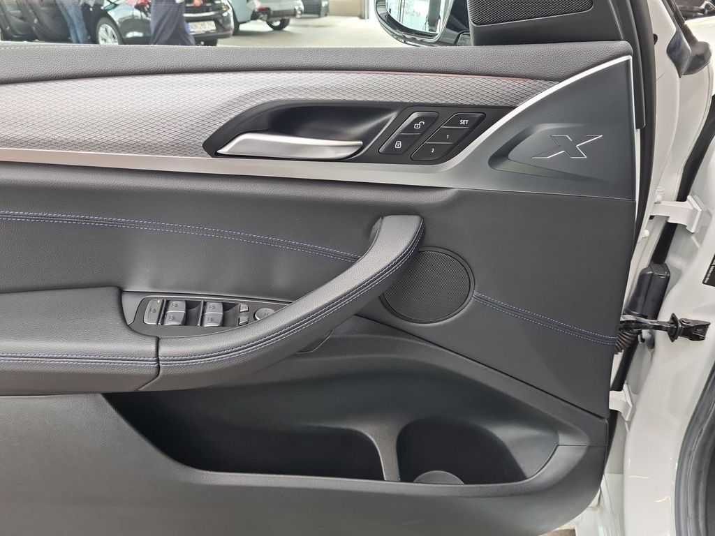 BMW X3 M40 d Head-Up HiFi DAB LED Lenkradhzg. Pano uv