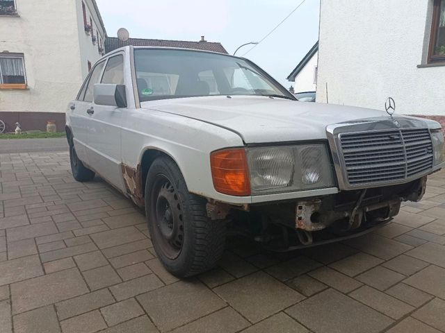 Mercedes-Benz Mercedes 190E W201 190 2.0 Projekt 201 Benz