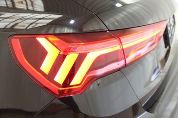Audi Q3 - 12