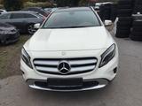 Mercedes-Benz GLA 220 CDI / d 4Matic. PANORAMA - Mercedes-Benz GLA 220: Limousine