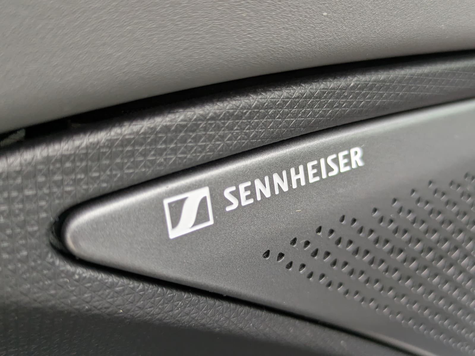 Fahrzeugabbildung CUPRA Terramar 2.0 TSI 4D VZ HUD*MATRIX*PANO*DCC*20"