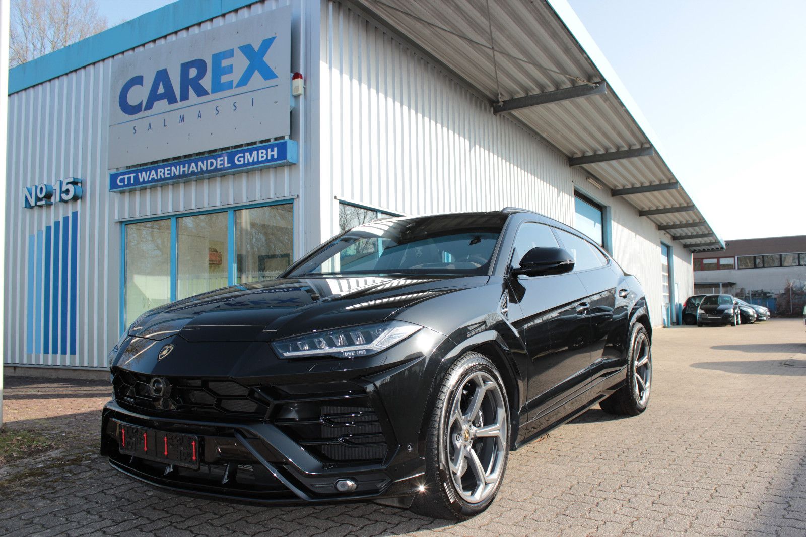 Fahrzeugabbildung Lamborghini Urus *1. Hand* *B&O Sound* *Carbon* *Q-citura*
