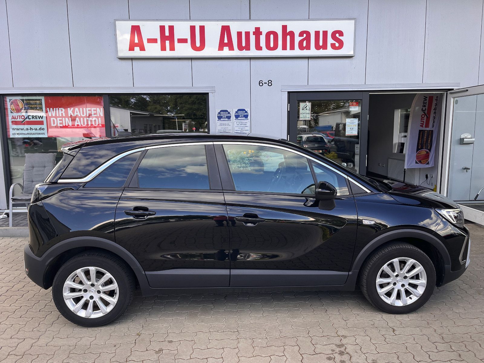 Fahrzeugabbildung Opel Crossland Elegance 1.2 Turbo