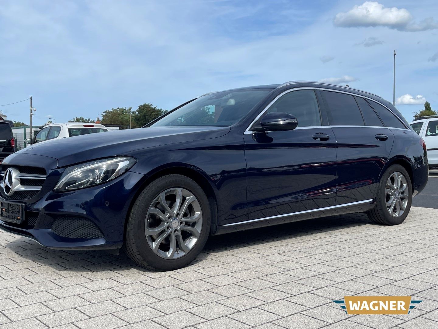 Fahrzeugabbildung Mercedes-Benz C 180 T CGI AVANTGARDE Lagerschaden