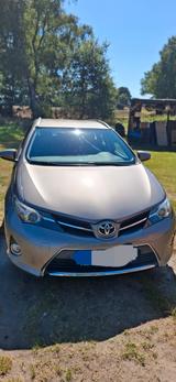 Toyota Auris Touring Sports Touring Sports 2,0-l-D-... - Toyota Auris Touring Sports mit Diesel-Antrieb