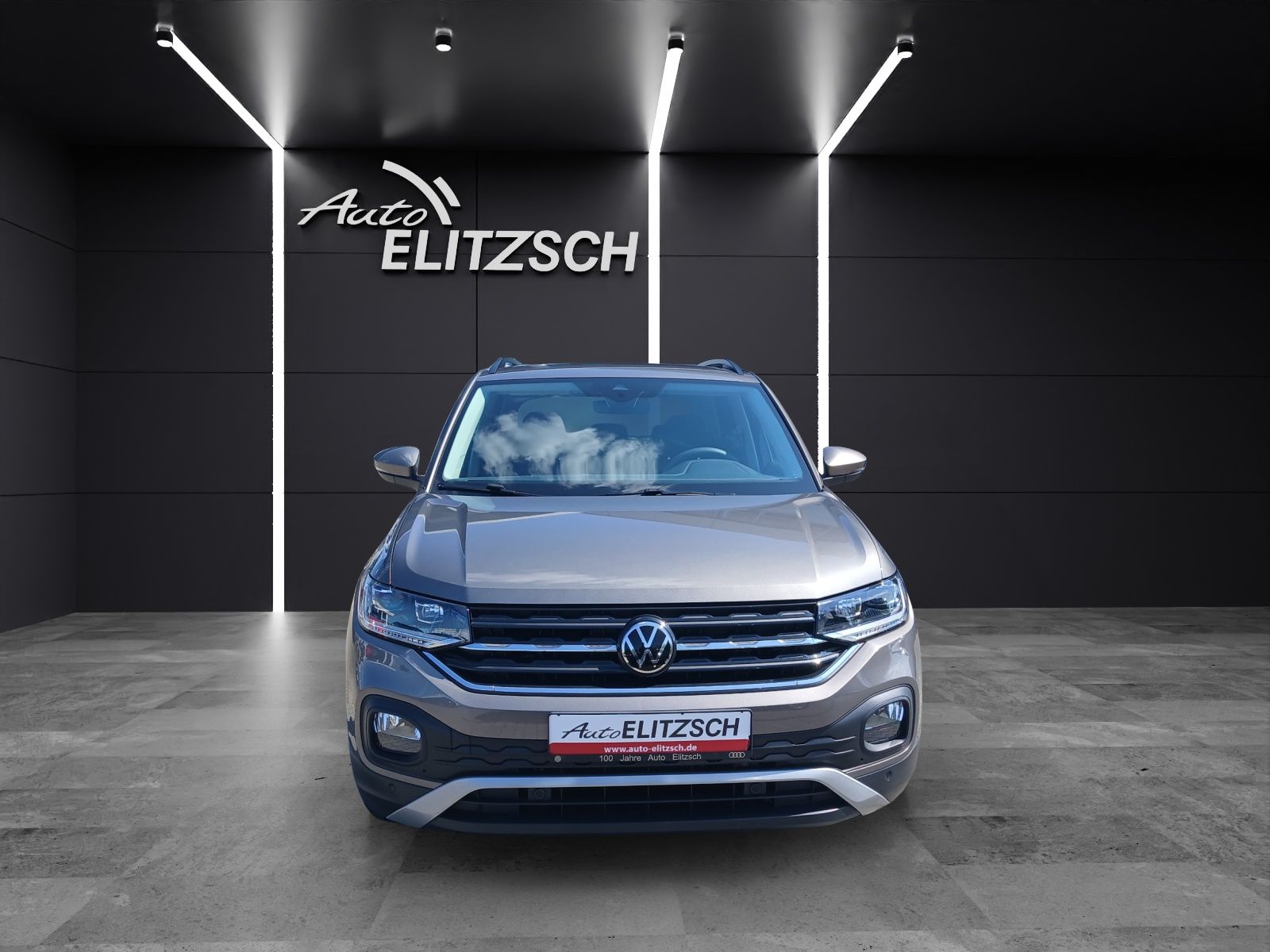 Fahrzeugabbildung Volkswagen T-Cross TSI Life LED