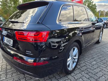 Audi Q7 - 5