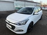 Hyundai i20 1.2 blue Style*KLIMA*EURO 6*TOP* - Hyundai i20: 1.6
