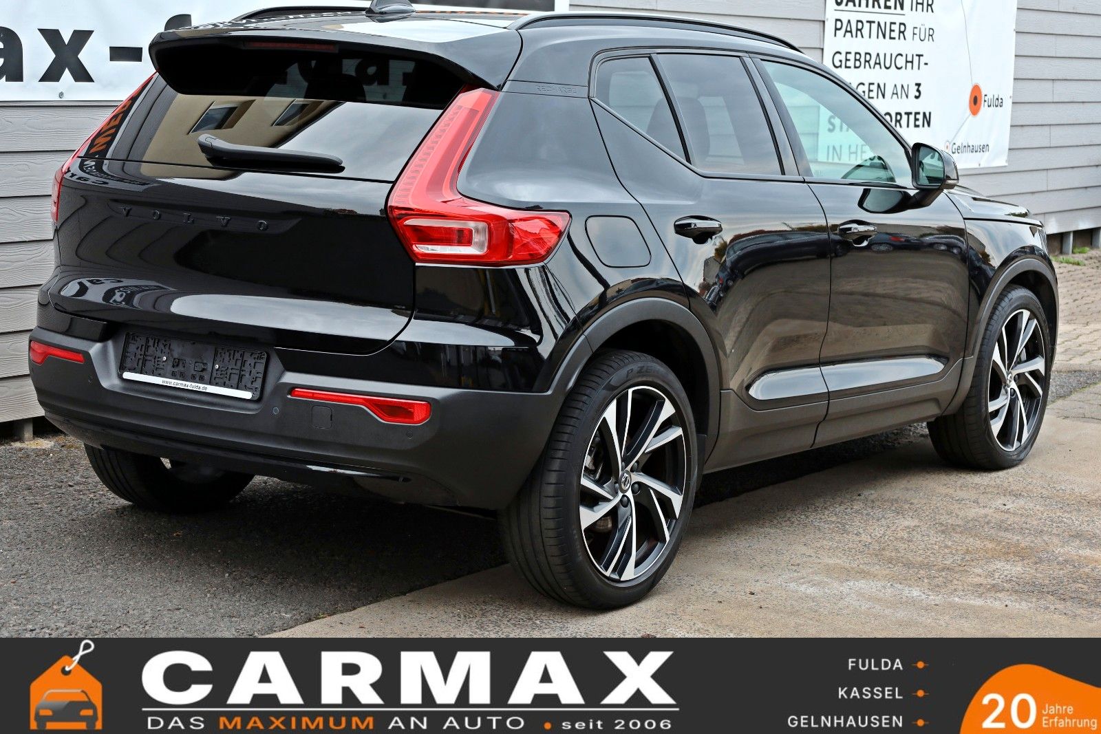 Fahrzeugabbildung Volvo XC40 T5 R Design Recharge Leder,Navi,LED,Kamera