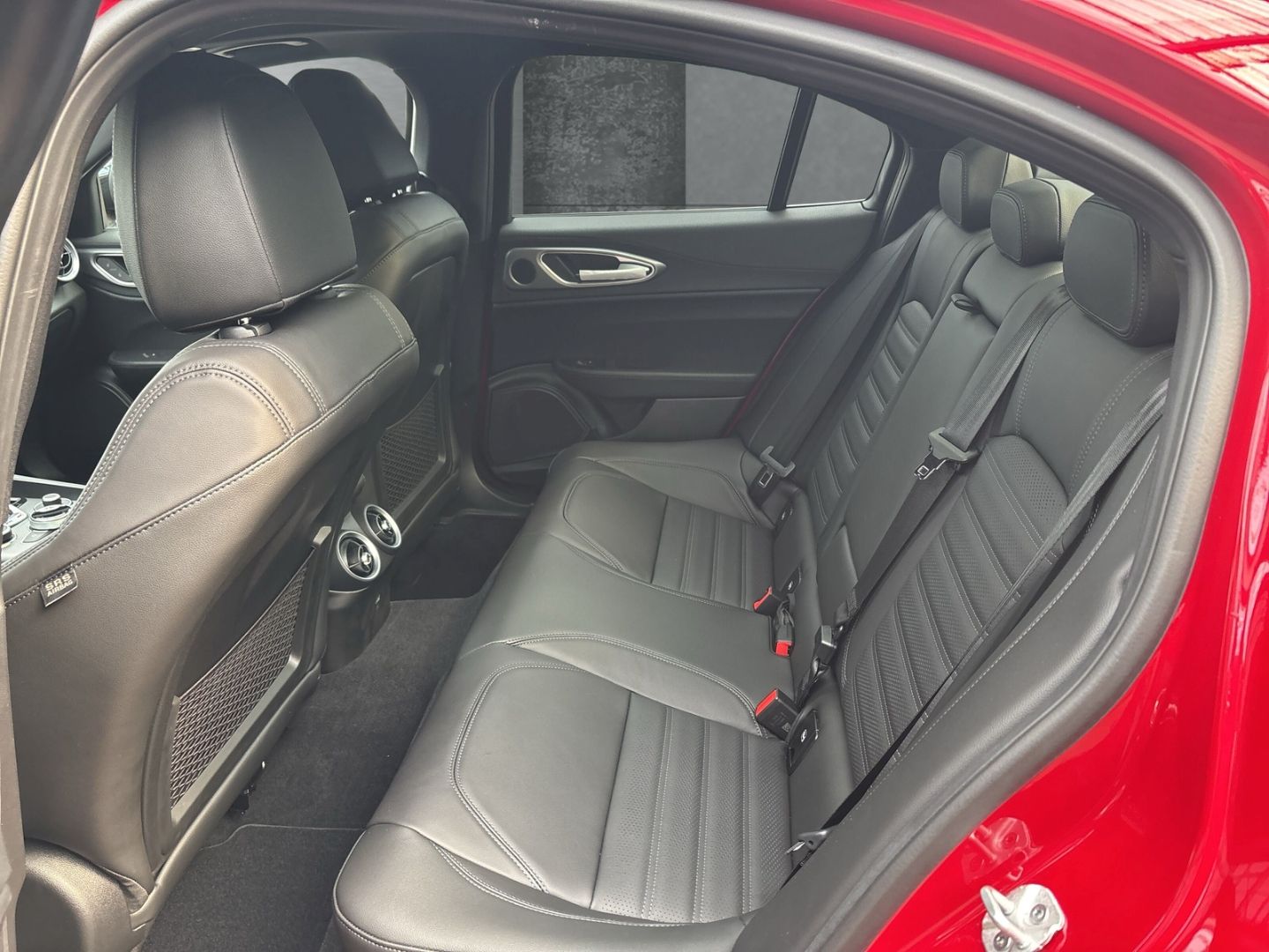Alfa Romeo Giulia - Bild 9