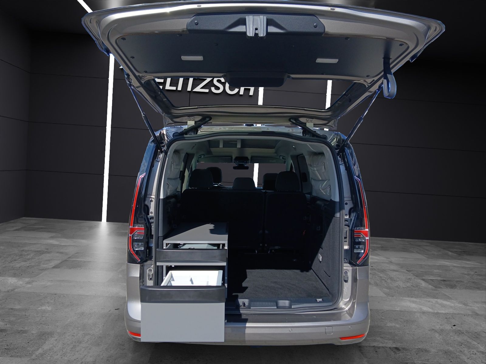 Fahrzeugabbildung Volkswagen Caddy California Maxi TSI DSG LED ACC STH KÜCHE