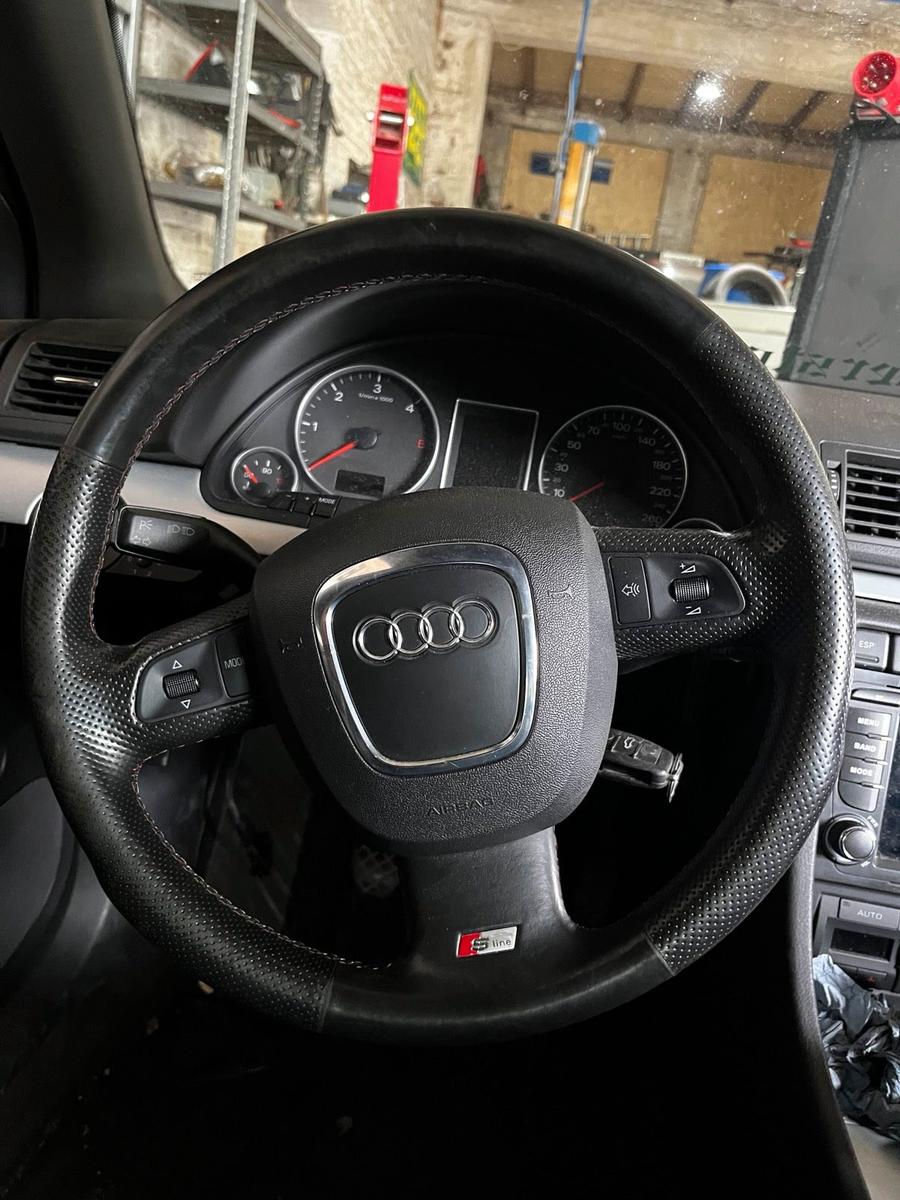 Audi A4 2005 — photo 6