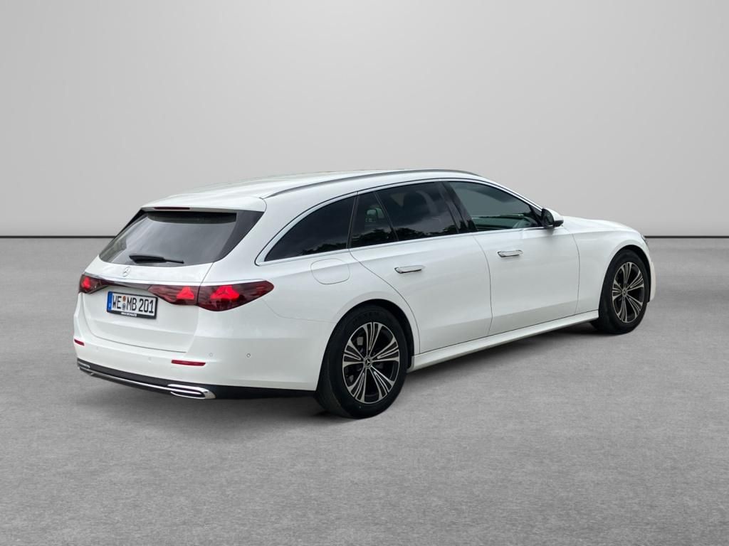 Fahrzeugabbildung Mercedes-Benz E 200 4M T Standhzg*AHK*Distronic*Digital-Light*