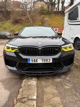 BMW M550i xDrive A - - BMW M550 Gebrauchtwagen