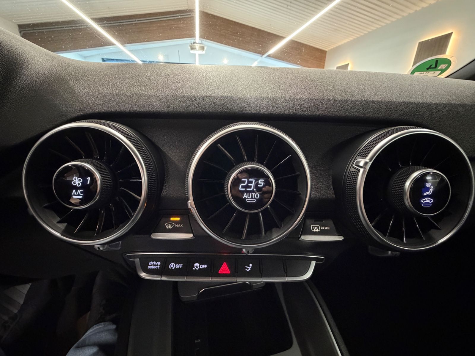 Audi TT Roadster 1.8 TFSI*Visual Cockpit* foto 14