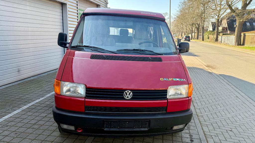 Volkswagen T4 California