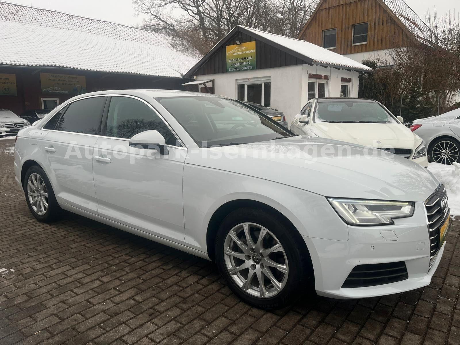 Audi A4 40 TFSI S-Tronic design*Keyless*Xenon*Leder*S