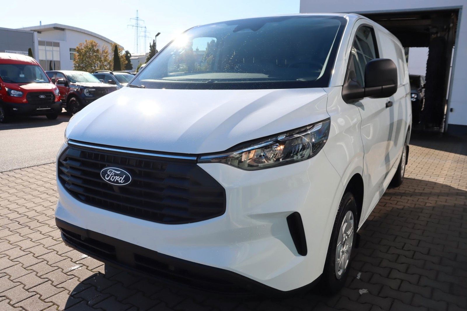 Ford Transit Custom Trend 280/L1 3-Sitzer imagem 3