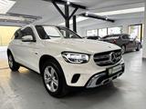 Mercedes-Benz GLC 300e 4Matic 1.HAND LED PANO NAVI