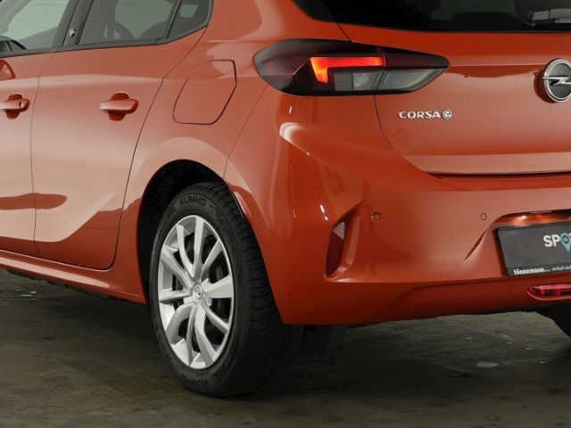 Corsa-e F EDITION 50kWH AT+LED LICHT+RÜCKFAHRKAM