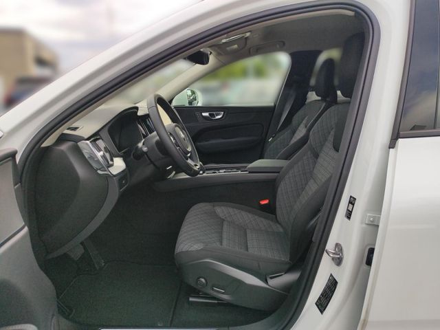 VOLVO XC 60 (Bild 15 von Array)