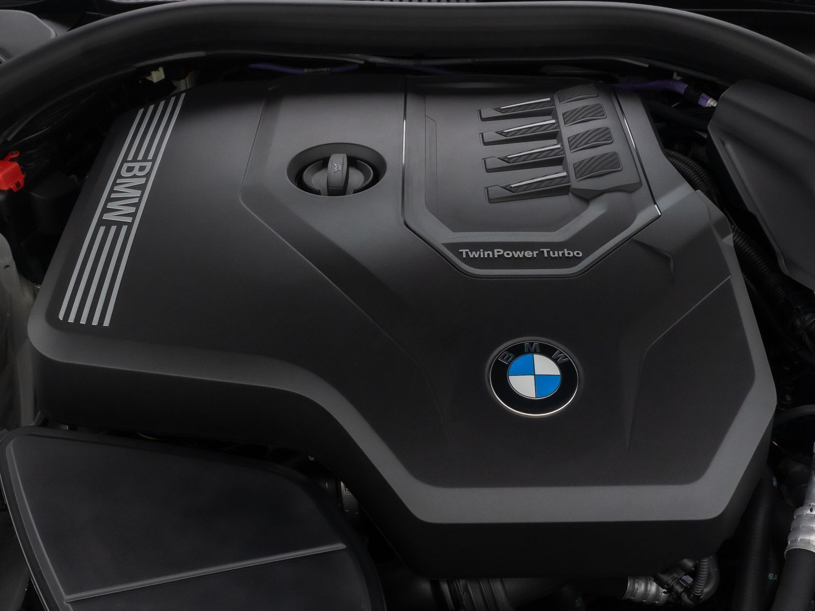 Fahrzeugabbildung BMW 530i M Sport Kamera HUD DAB Alarm HiFi 4xKlima