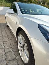 Tesla Model 3 Langstreckenbatterie - Allradantrieb... - Tesla Model 3 in Stuttgart