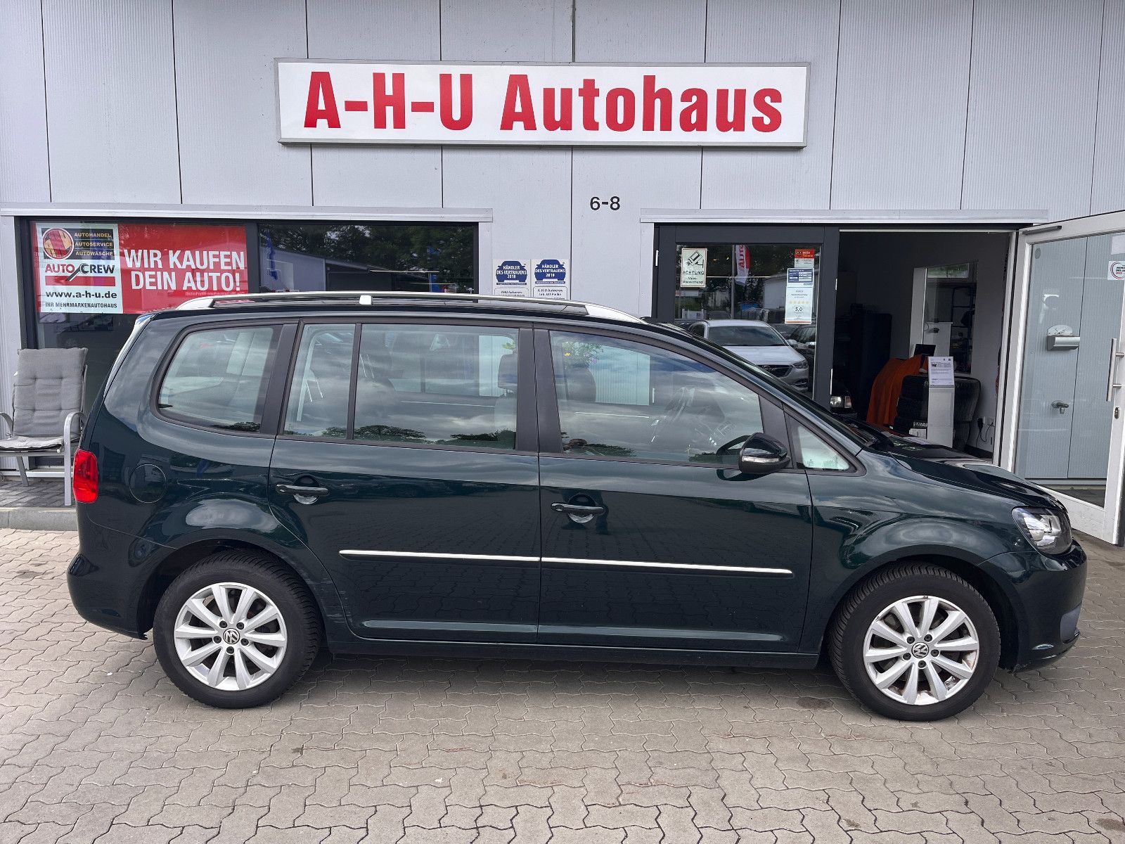 Fahrzeugabbildung Volkswagen Touran Highline BMT 2.0 TDi DSG