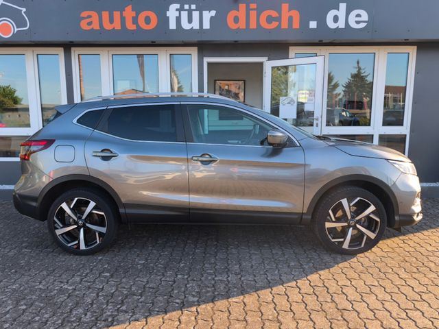 Nissan Qashqai Tekna*AHK*LED*Navi*SHZ*Kamera*PDC*