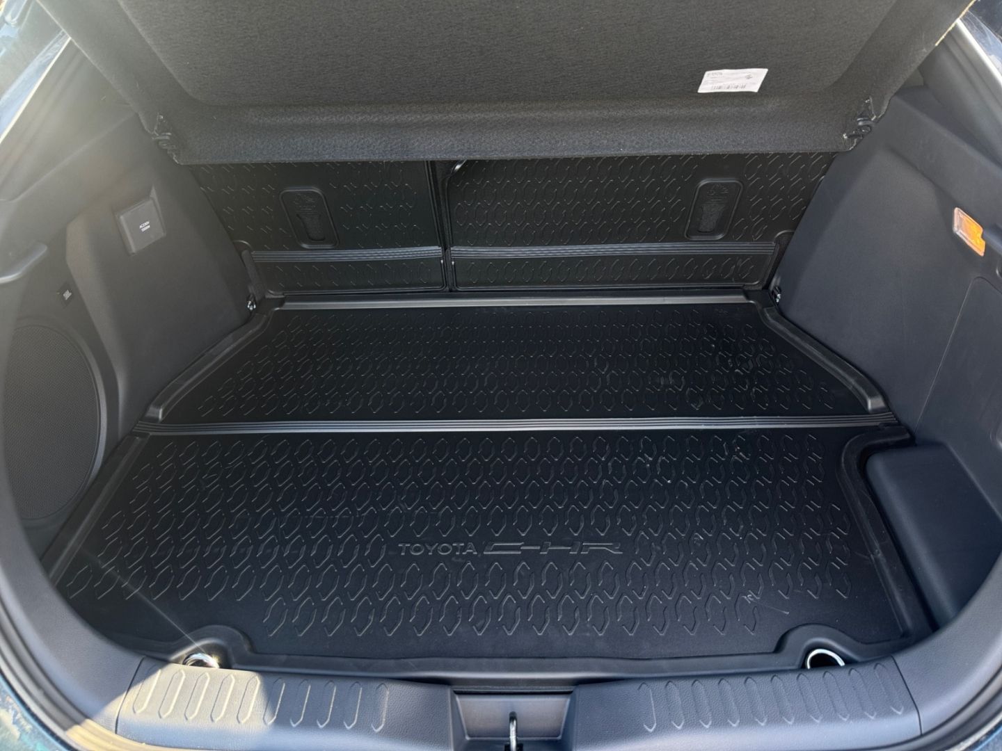 Toyota C-HR - Bild 16