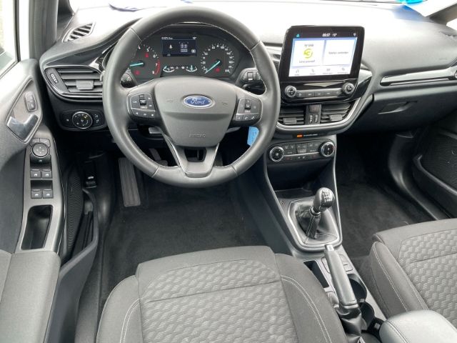 Fahrzeugabbildung Ford Fiesta 1.0 EcoBoost M-Hybrid, Titanium, Klimaanl