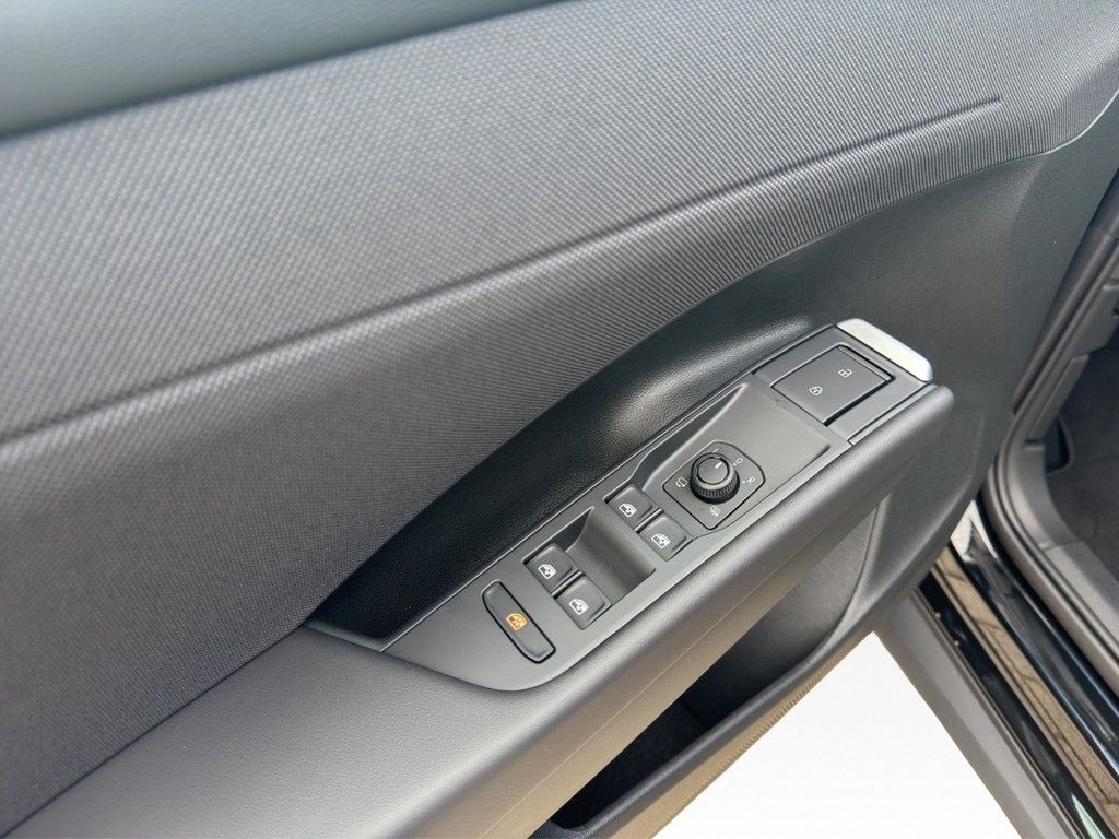 Volkswagen T-Roc - Bild 15